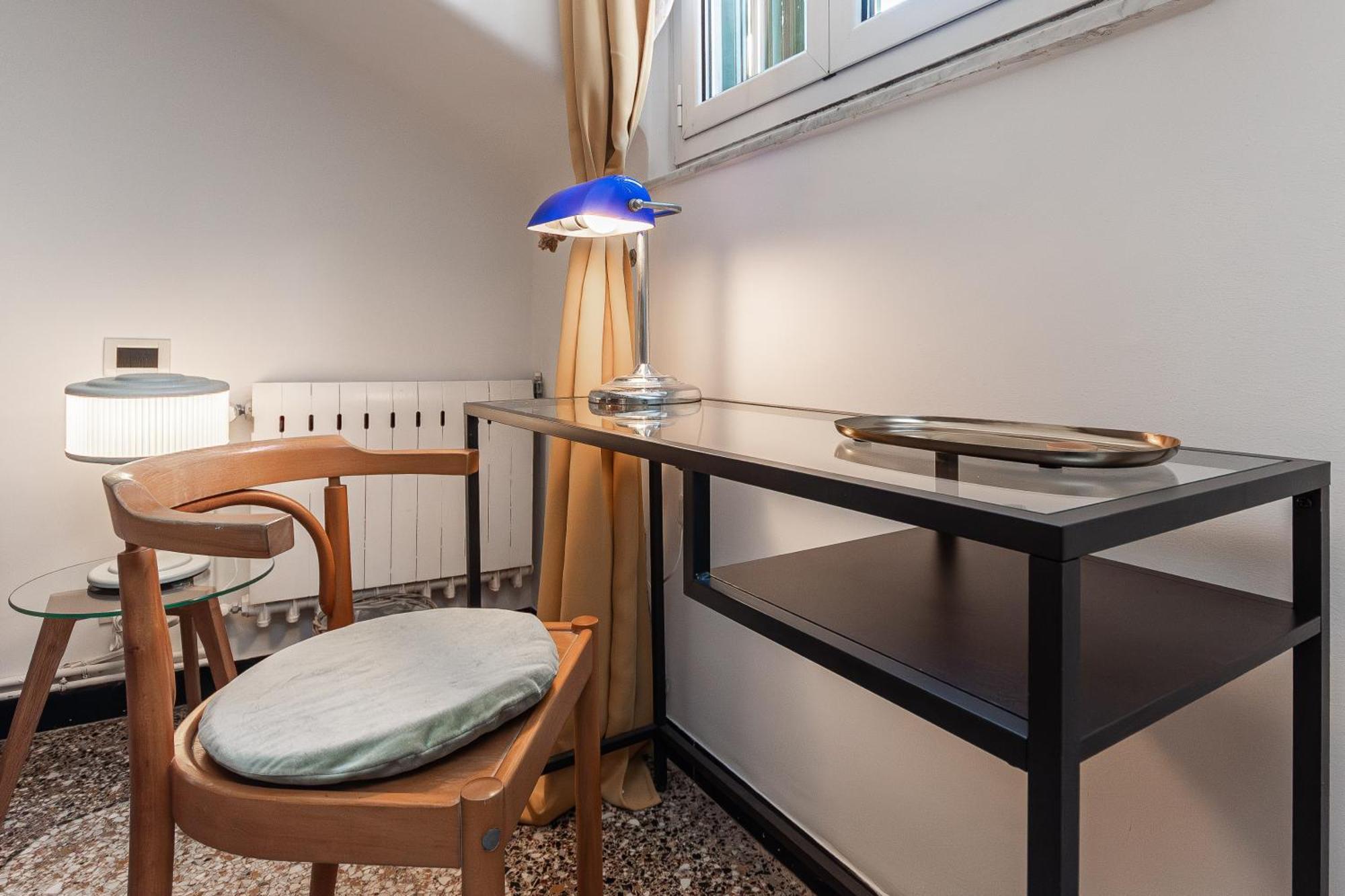 Spianata Di Castelletto, 5-bed Elegant Attic In The Historic Center Of Apartment